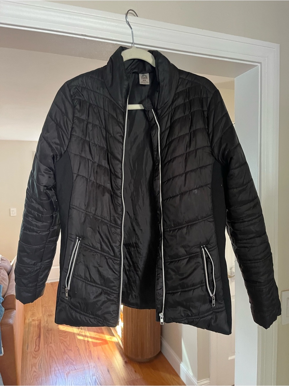RBX Outerwear Black Quilted Lightweight Puffer Jacket, Size Medium
